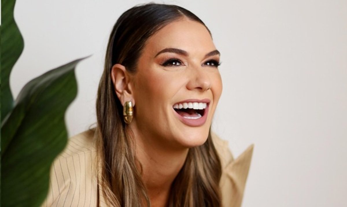 Brunna Colossi retorna ao Grupo RBS e assume programa na 92 FM