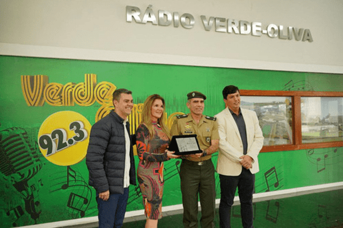 Verde-Oliva FM completa primeiro ano de operação no Sul Fluminense