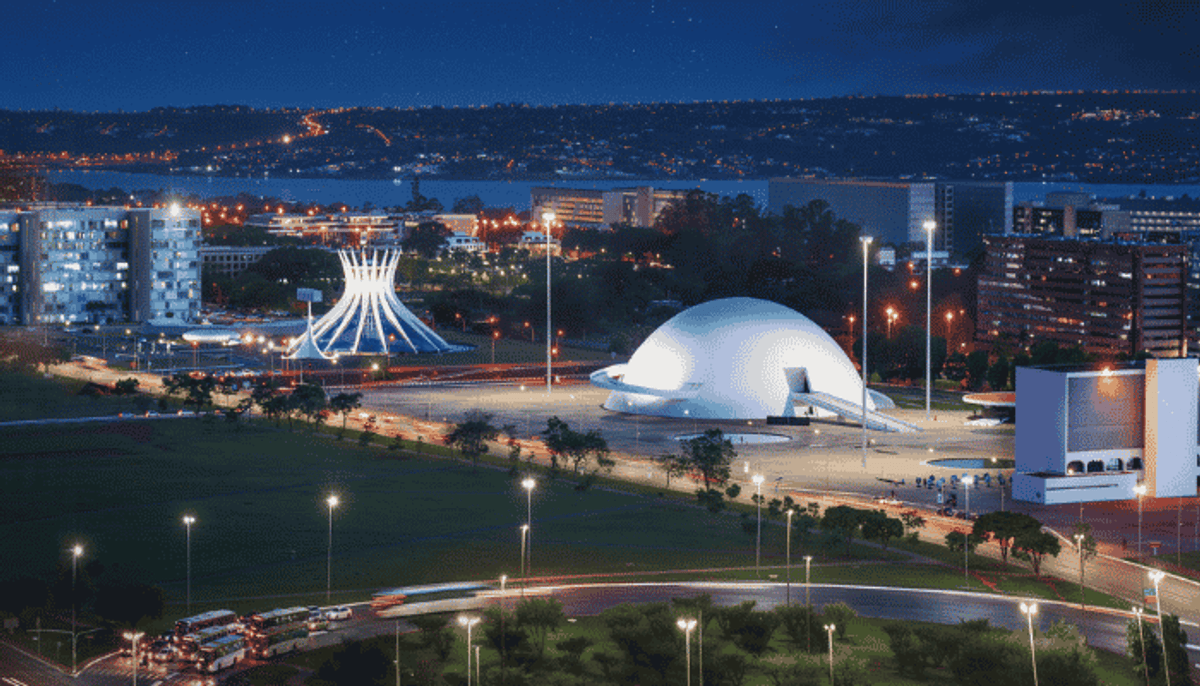 Panorama: Jovem Pan FM e Clube FM definem liderança de audiência nos detalhes em Brasília; Antena 1 segue no top 3