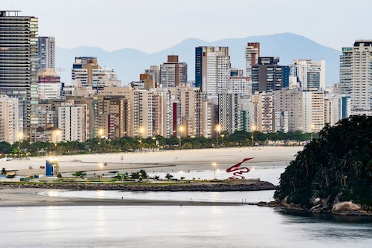 Panorama: Guarujá FM, Saudade FM e Tri FM dominam a audiência de rádio na Baixada Santista