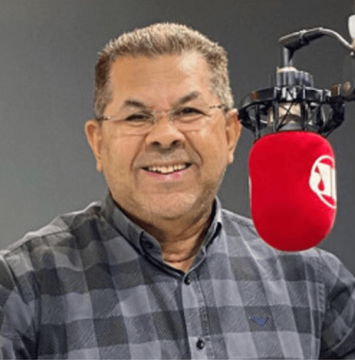 Luto: Luiz Pereira da Silva, o Luizinho, da Jovem Pan FM de Maringá, falece vítima da covid-19