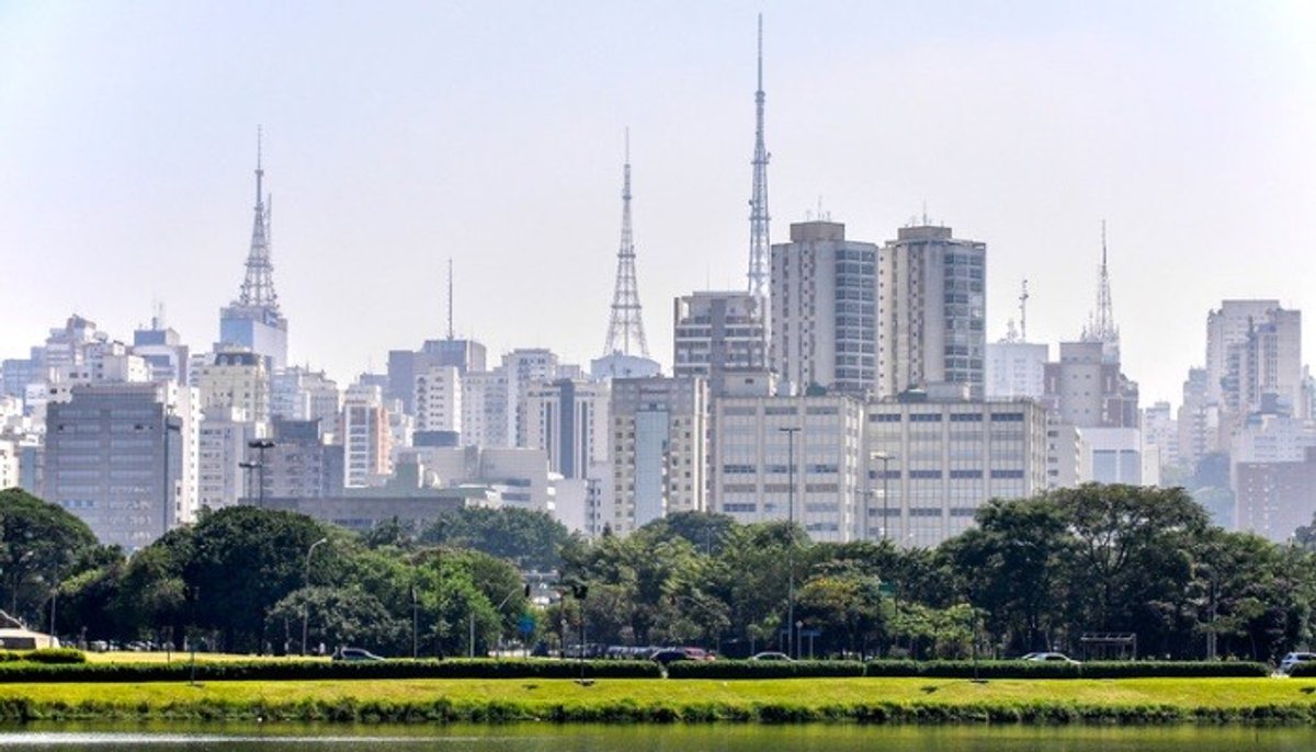 Panorama: Band FM e Jovem Pan FM mantêm os maiores números de ouvintes únicos em São Paulo