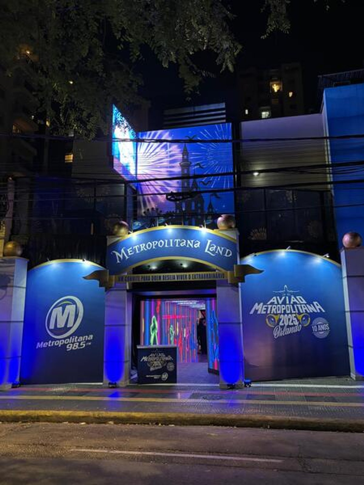 Rede Metropolitana FM realiza evento em comemoração aos 10 anos do projeto Avião Metropolitana