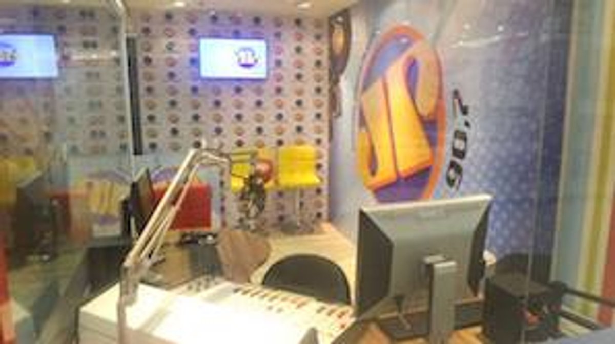 Jovem Pan FM inicia hoje a sua grade de programação local em Porto Alegre