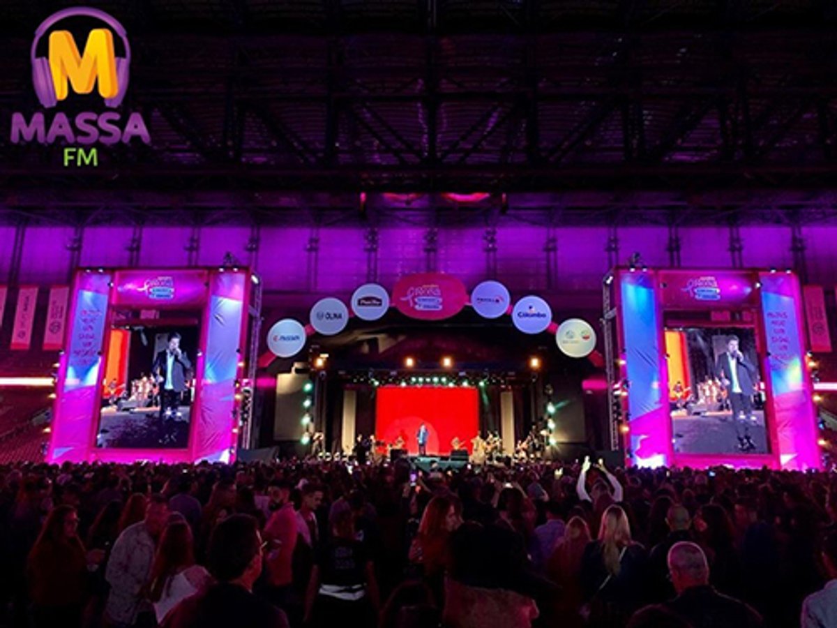 Massa FM faz cobertura de evento alusivo ao Outubro Rosa em Curitiba
