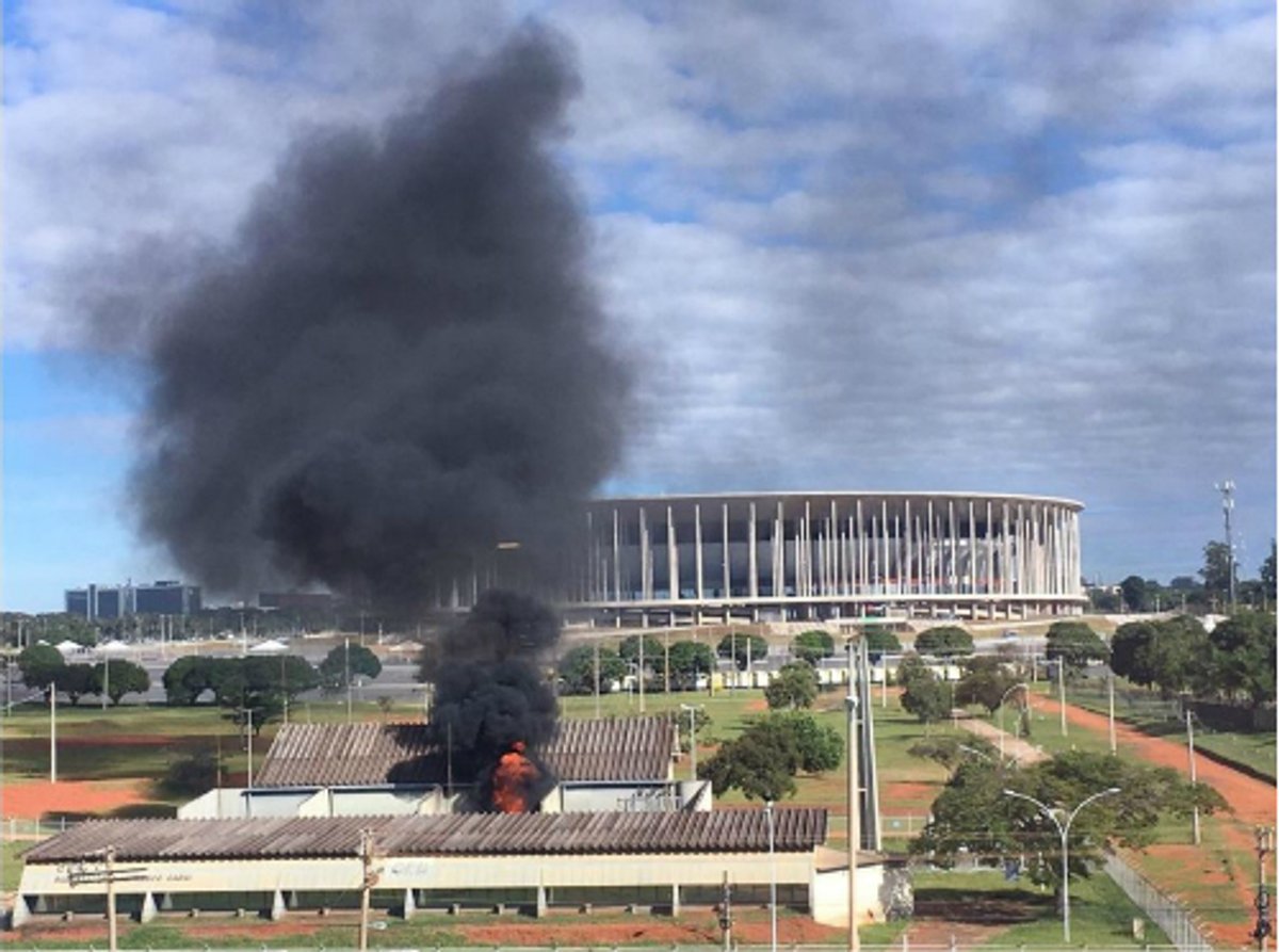 Transamérica fica fora do ar em Brasília devido a incêndio nas proximidades da rádio