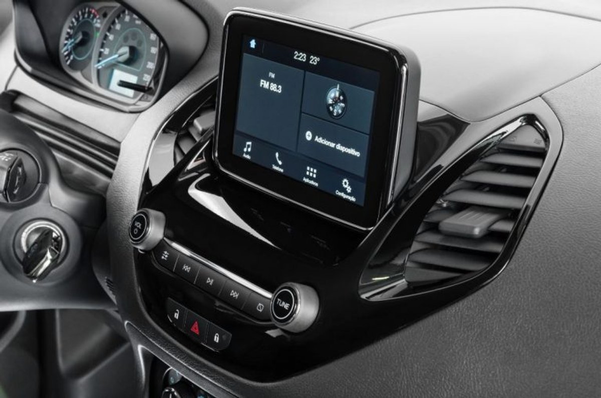 Curiosidade: Montadoras intensificam presença do FM estendido em carros no Brasil