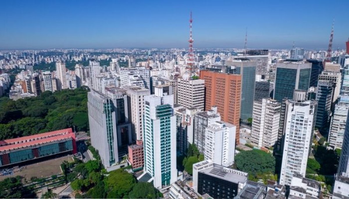 Panorama: Alpha FM amplia liderança de audiência em São Paulo; 89 FM A Rádio Rock, Metropolitana FM e Kiss FM avançam no top 10