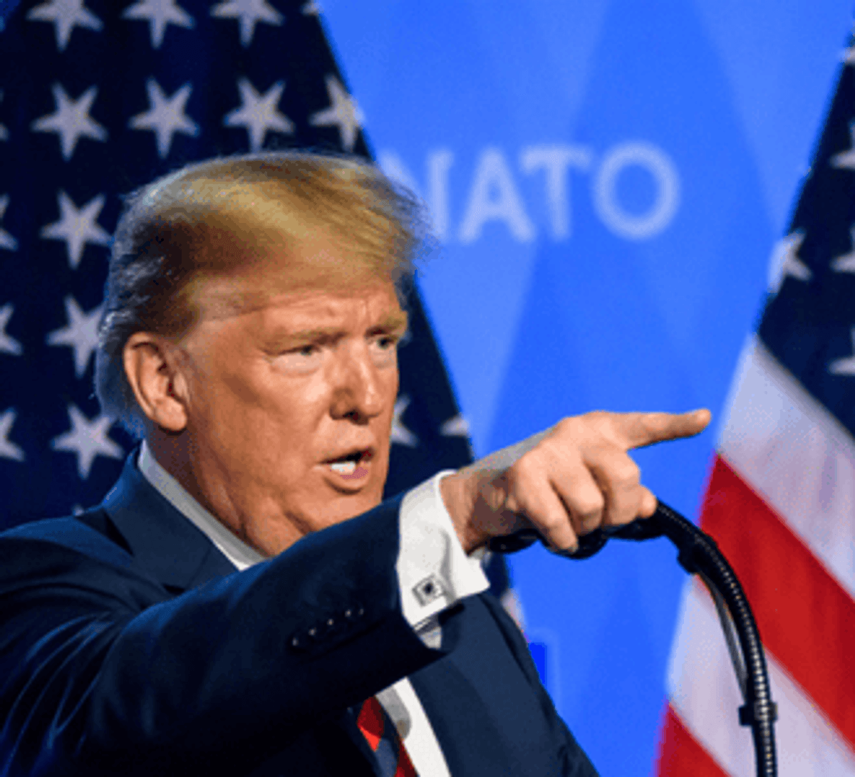 Donald Trump reafirma apoio ao projeto que garante rádio AM em todos os veículos nos Estados Unidos