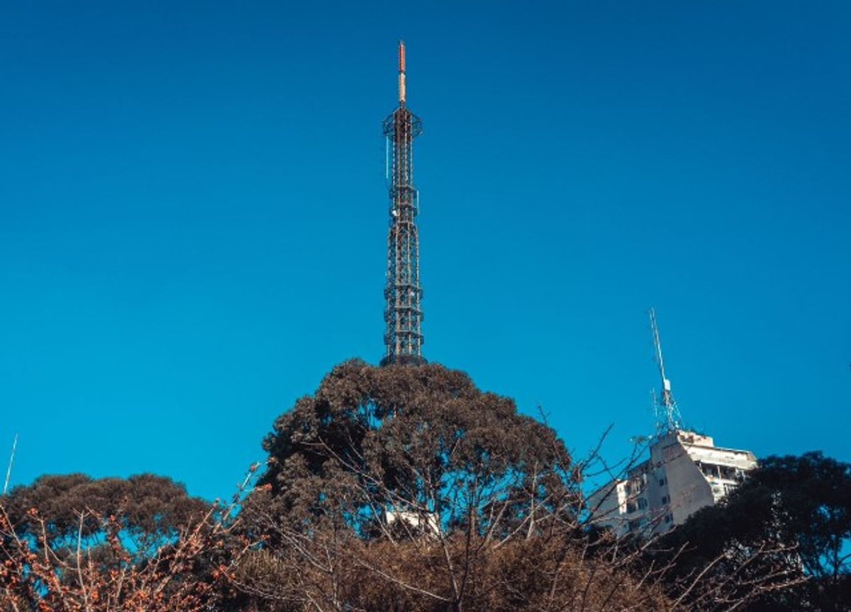 Rádio Gospel FM inaugura estúdios na Torre Deus É Fiel, na Avenida Paulista