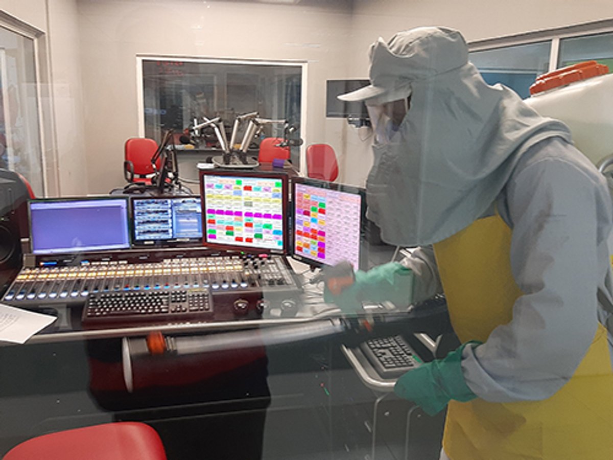 Super Rádio Tupi passa por sanitização no Rio de Janeiro como forma de prevenção ao coronavírus