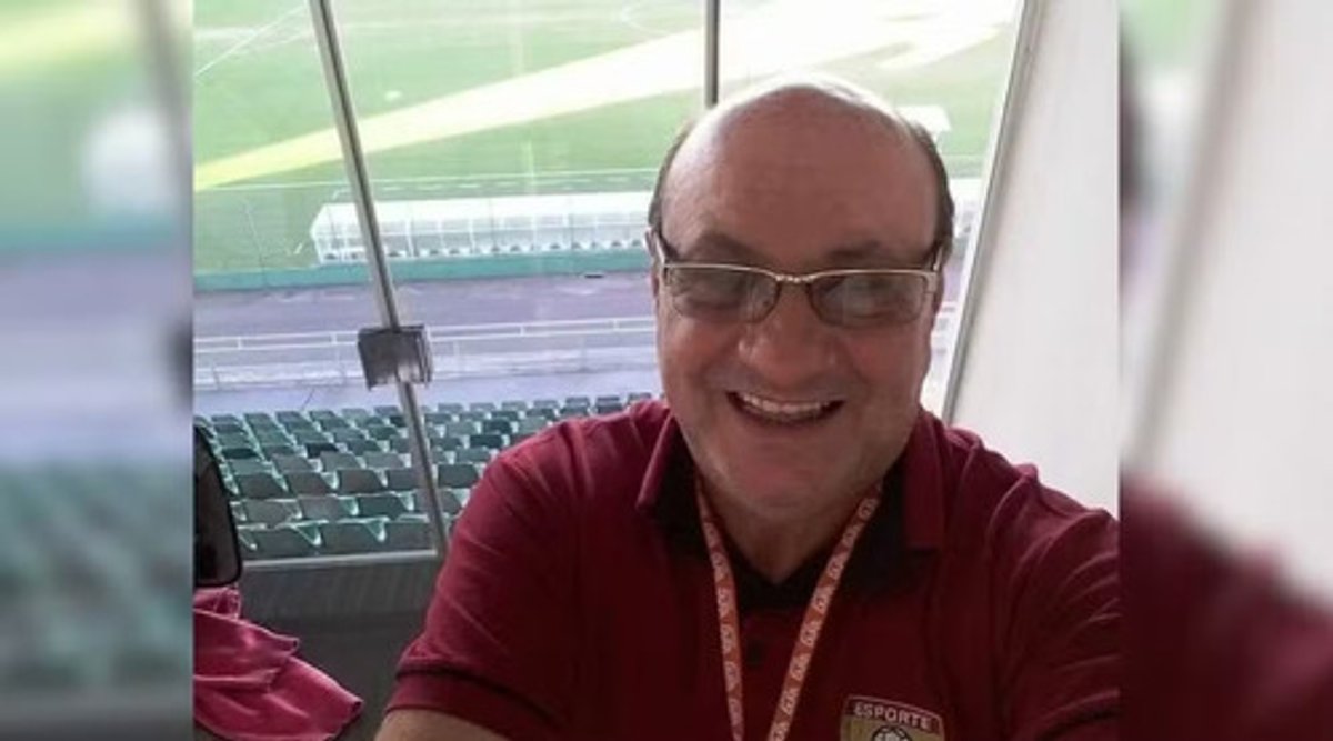 Narrador esportivo sofre queda durante transmissão de futebol e segue internado em Concórdia (SC)