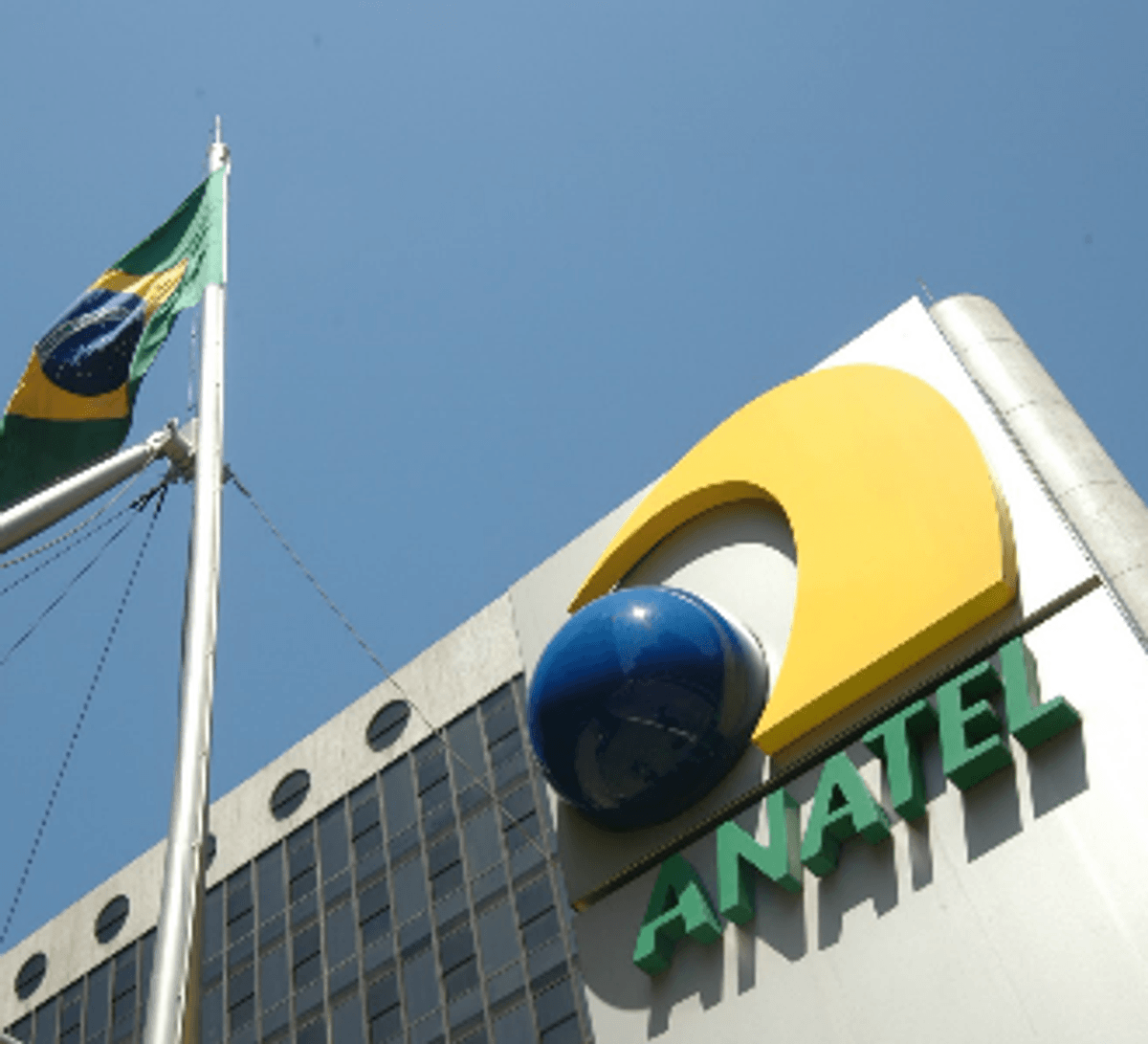 Webinar reunirá Anatel, MCom e entidades representativas do rádio para discutir fiscalização na radiodifusão