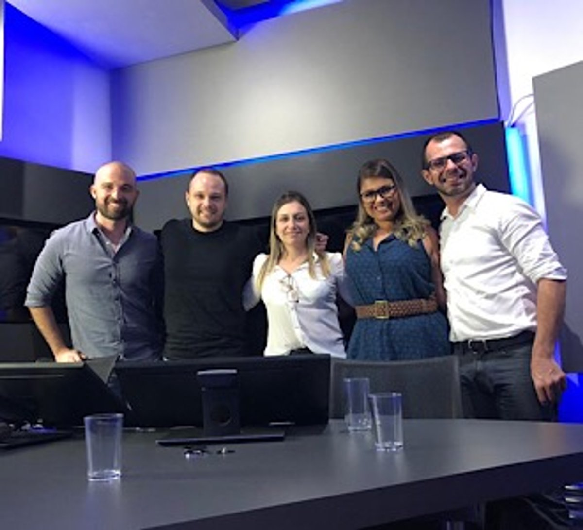 Acompanhe o Painel tudoradio.com com Ana Martins (Alpha FM e Metropolitana FM) e Quel Dias (Agência RF)