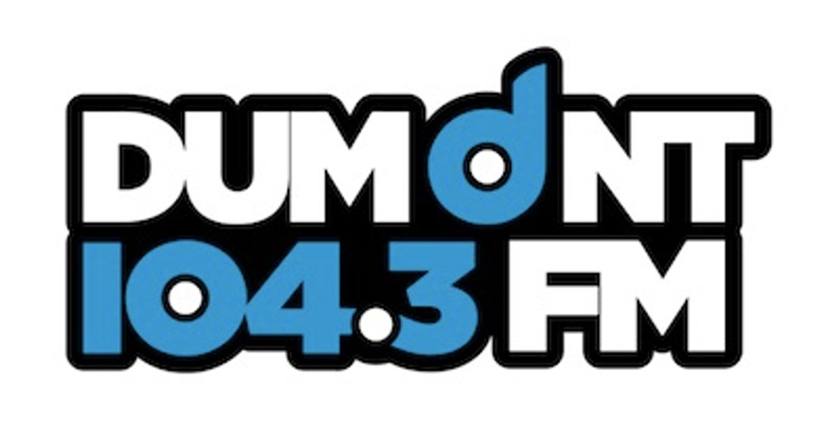 Dumont FM realiza ação irreverente com sorteios de saltos de paraquedas
