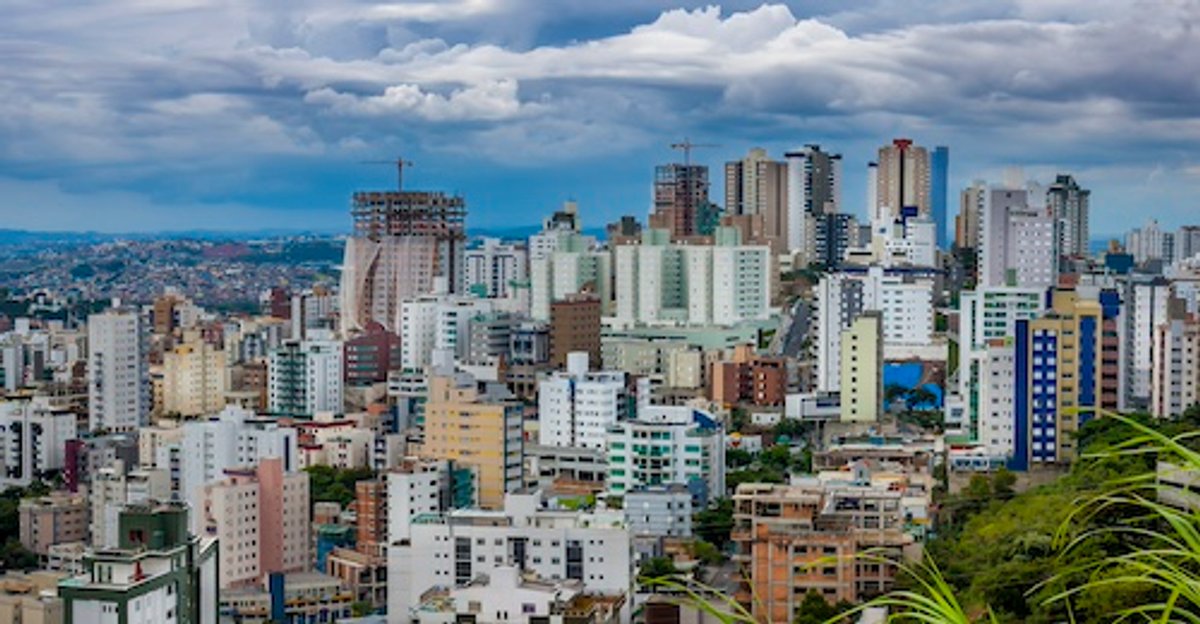 Panorama: Liberdade FM avança e diminui distância para a líder Rádio Itatiaia; Jovem Pan FM e Light FM também crescem em Belo Horizonte
