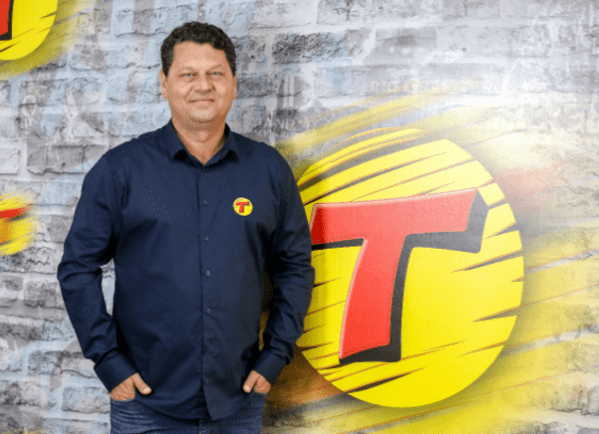 Rede Transamérica anuncia contratação do jornalista Fabiano Farah como setorista do Santos F.C.