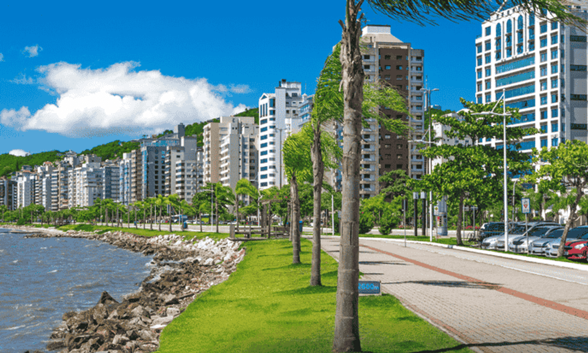Panorama: Atlântida FM segue líder isolada em Florianópolis (SC); Massa FM e CBN avançam em audiência