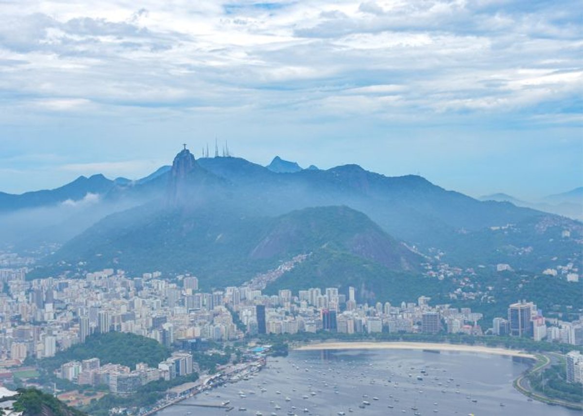 Panorama: JBFM assume liderança de audiência no Rio de Janeiro; Super Rádio Tupi, NovaParadiso e Positividade FM avançam