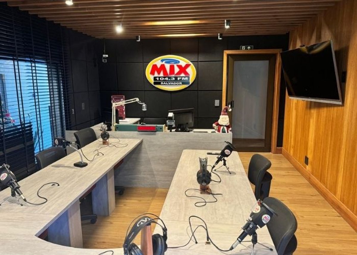 Rádio Mix FM realiza investimento em nova sede e estrutura de transmissão em Salvador