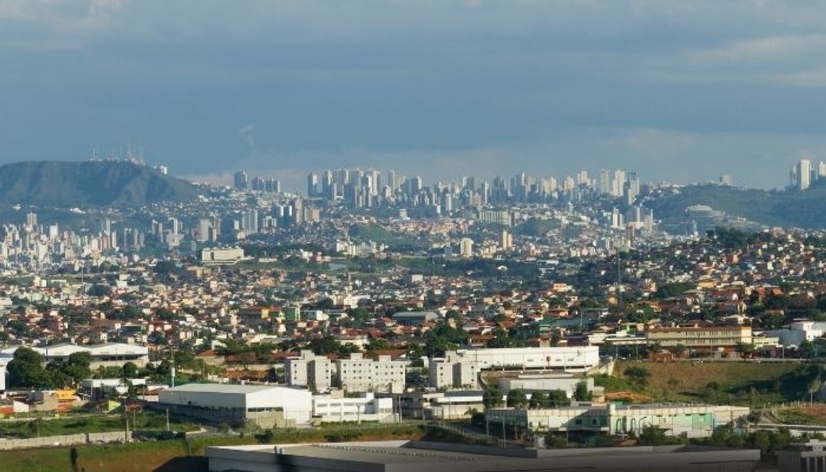 Panorama: Liberdade FM dispara em audiência; Rádio Itatiaia e Jovem Pan FM também avançam em Belo Horizonte