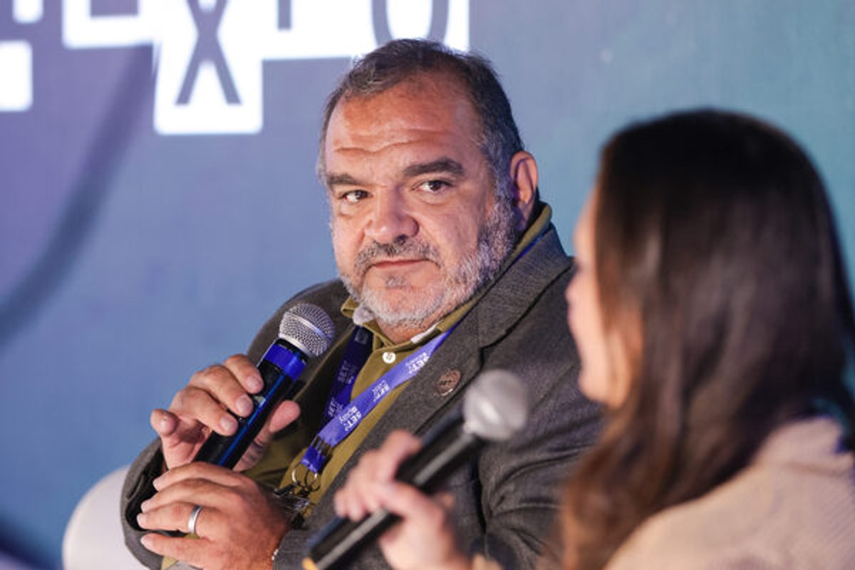 Paulo Henrique Castro é reeleito presidente da SET para o biênio 2027-2028