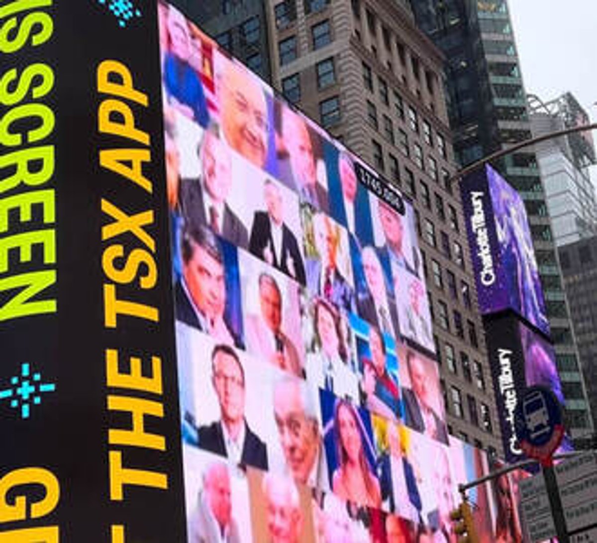 AESP veicula vídeo institucional em telão na Times Square, em Nova York (EUA)