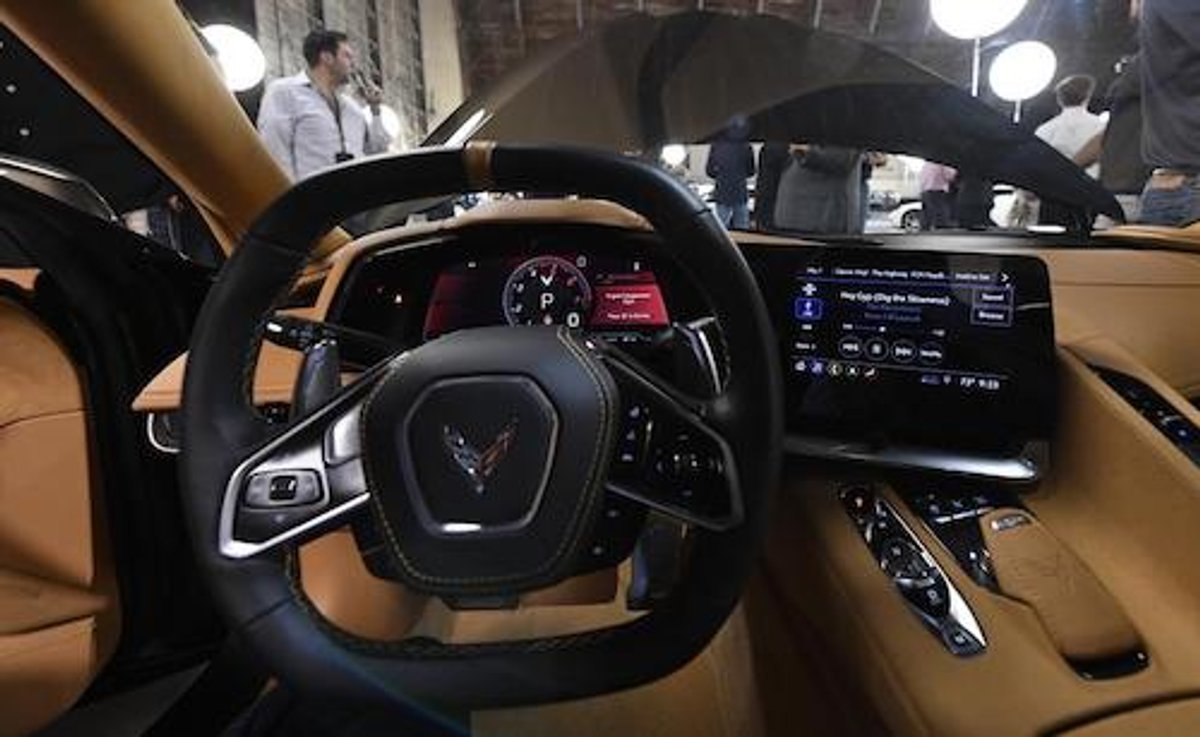 Tendências | Eficiência da propaganda em rádio é demonstrada por estudo em carros conectados