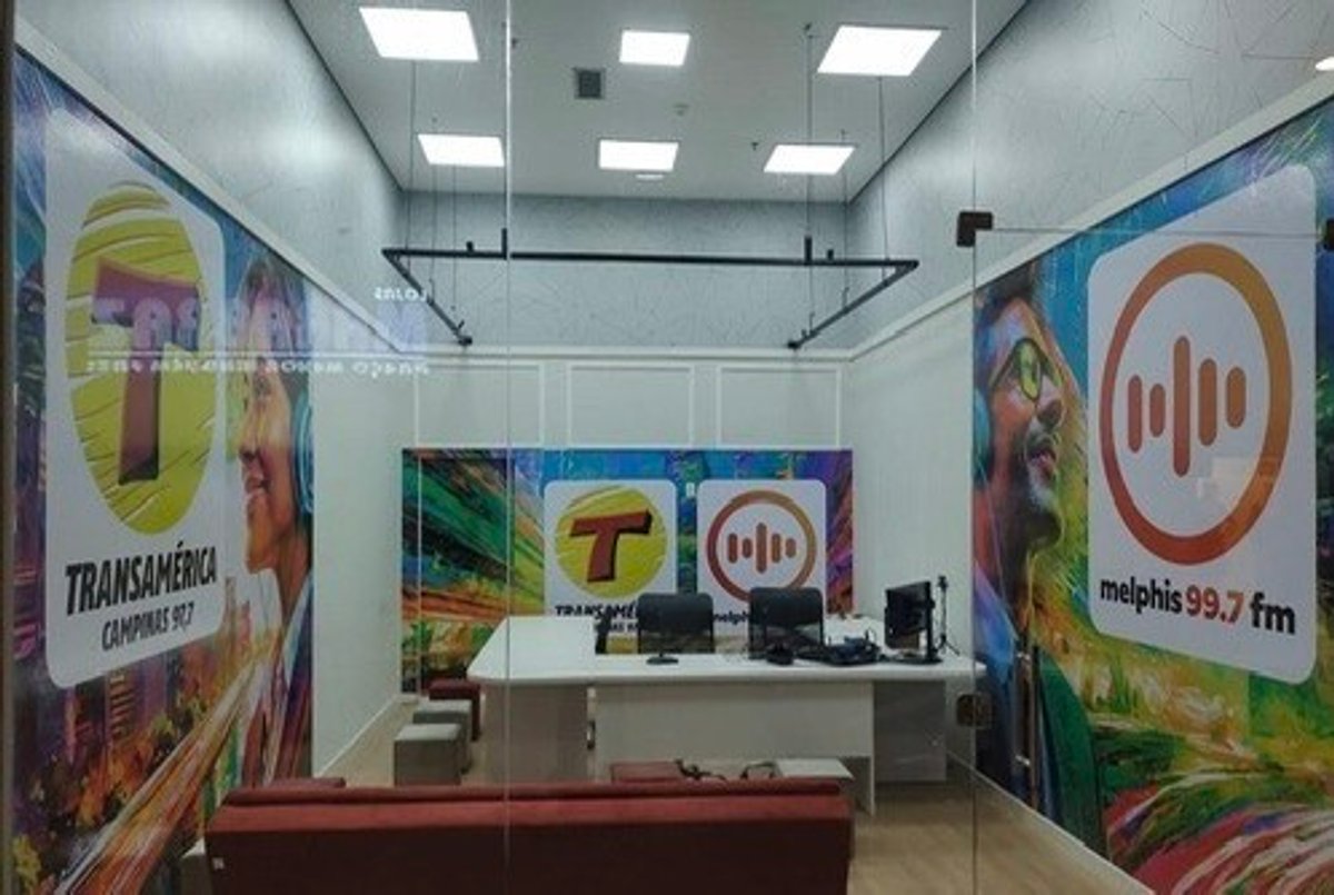 Melphis FM estreia estúdio em shopping de Campinas (SP)