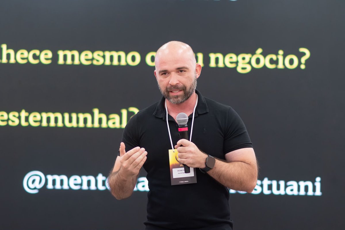 Cristiano Stuani: "Palavrões, ataques e agressividade: esse é o horário eleitoral que queremos no rádio?"