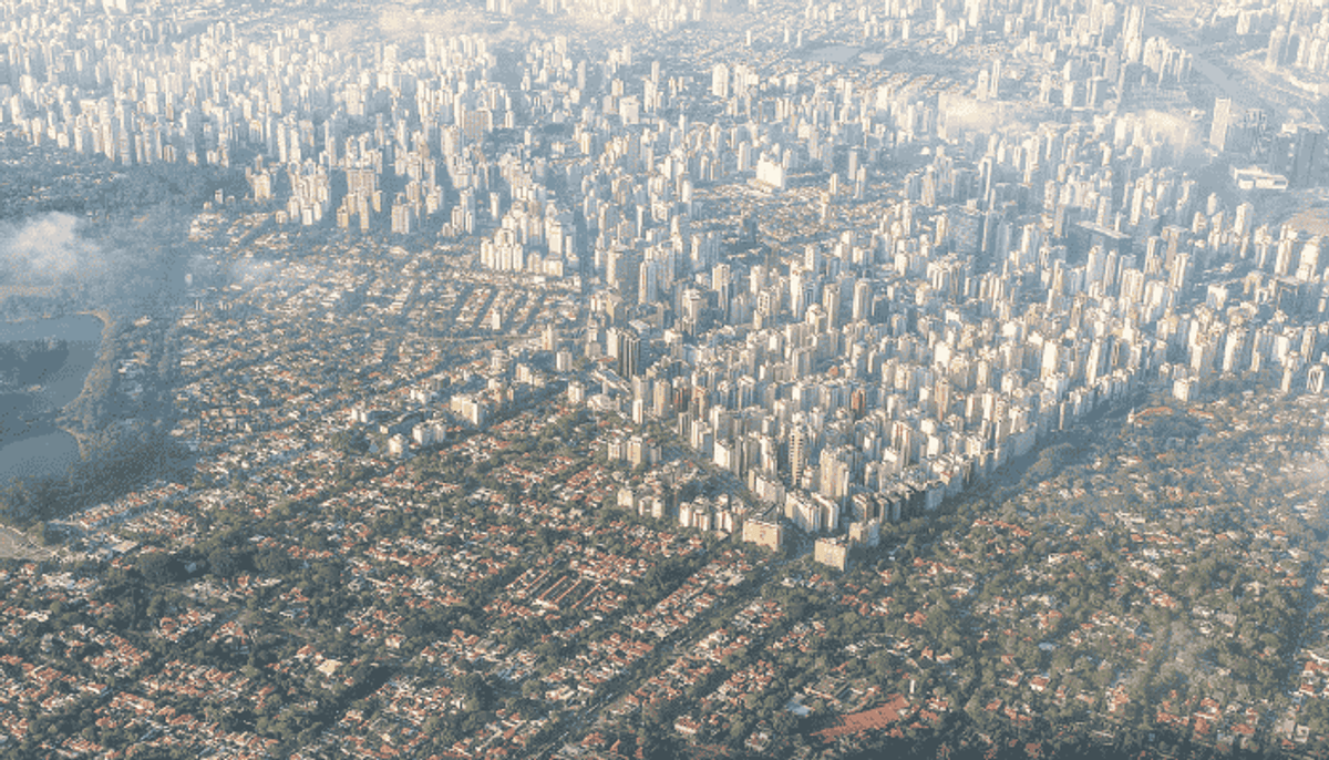 Panorama: São Paulo volta a contar com 17 FMs acima de 1 milhão de ouvintes diferentes em cada estação