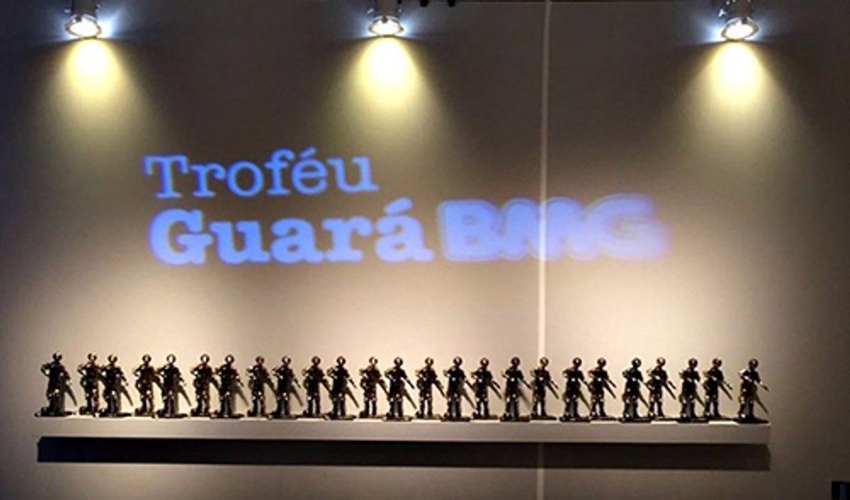 Rádio Itatiaia realiza cerimônia para homenagear premiados com Troféu Guará BMG