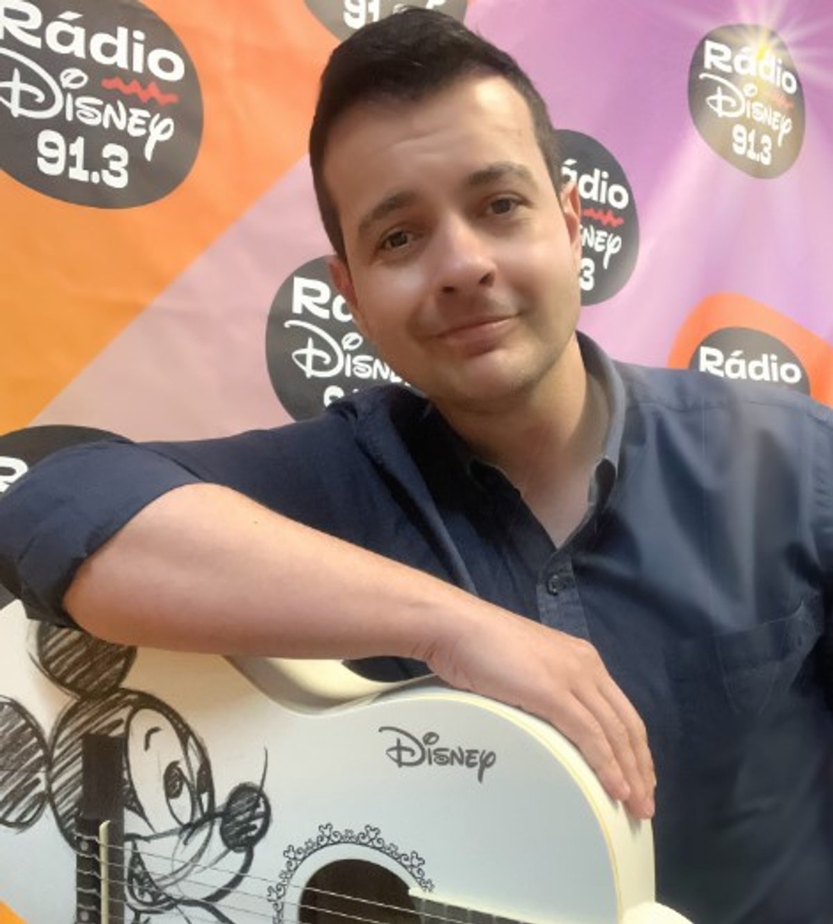 Dan Rocha anuncia sua saída da Rádio Disney em suas redes sociais
