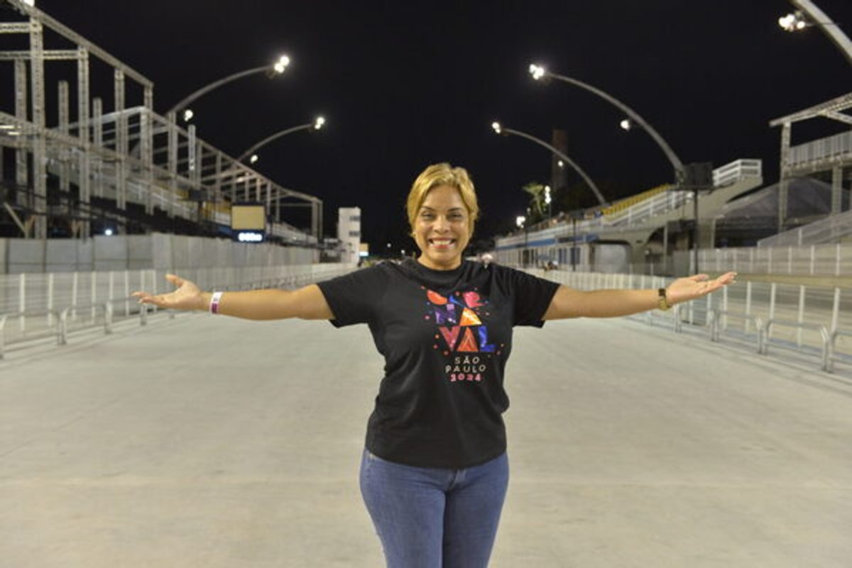 Locutora Eloise Matos, da Transcontinental FM, será a nova voz da apuração das escolas de samba de São Paulo