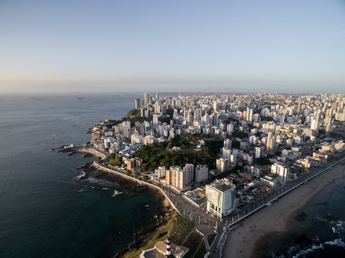 Panorama: Salvador observa aproximação de audiência entre Piatã FM e GFM; Bahia FM e Itapoan cravam marcas próximas