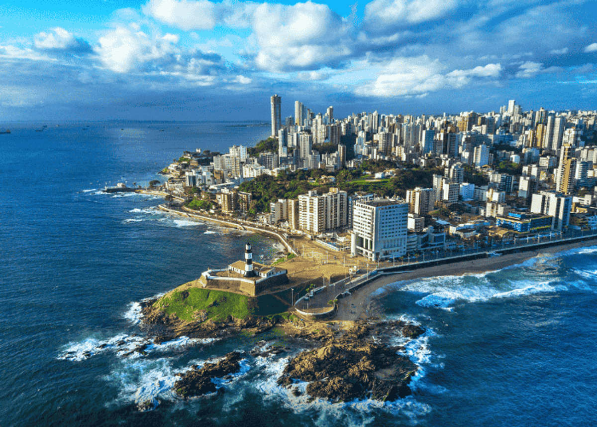 Panorama: Piatã FM amplia liderança em Salvador; Bahia FM cresce e Rádio Sociedade FM e Metrópole FM avançam no ranking