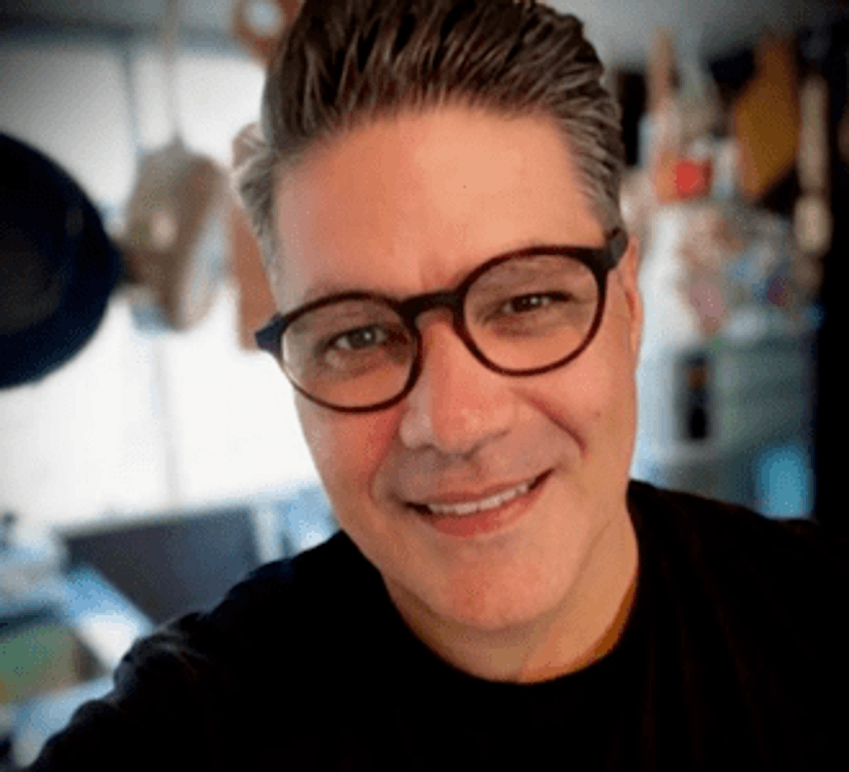 Jonas Vilandez encerra sua trajetória pelo Sistema Globo de Rádio