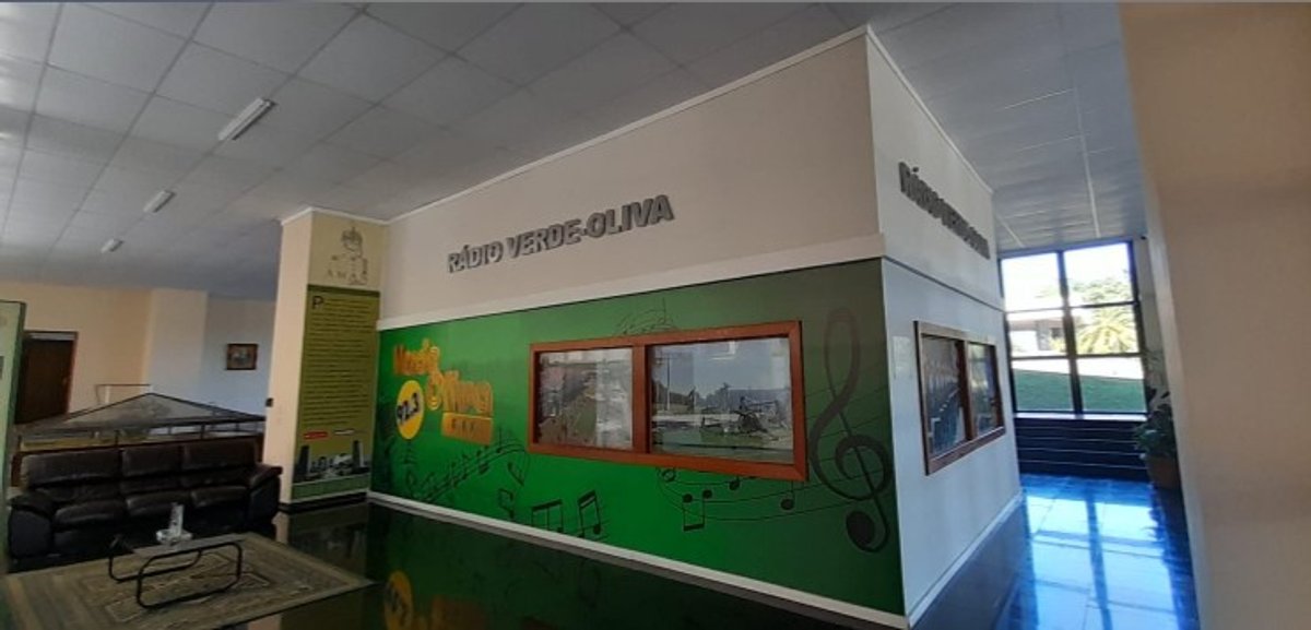 Rádio Verde-Oliva chega aos dois anos operando em Resende (RJ)
