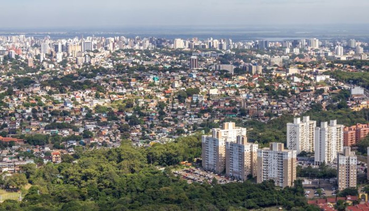 Panorama: Atlântida e Rádio 92 avançam em audiência; Rádio Gaúcha segue líder geral em Porto Alegre