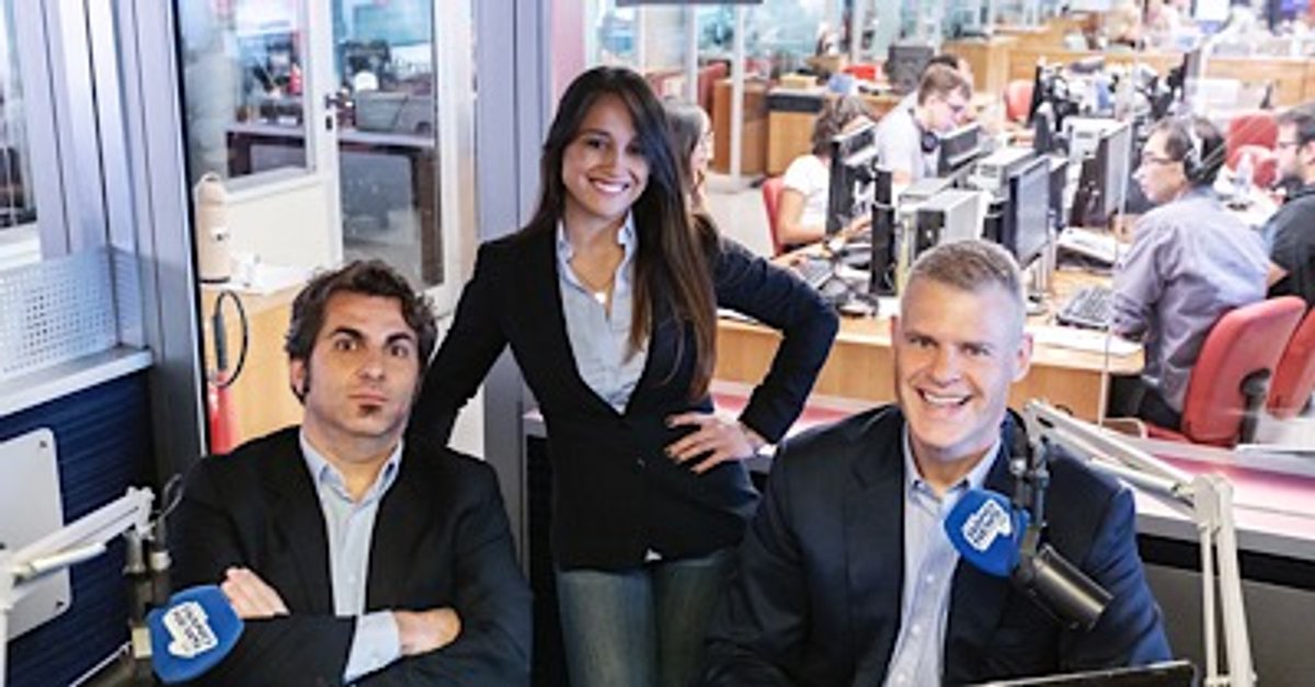 Jornalista Eduardo Oinegue reforça a equipe do programa BandNews no Meio do Dia