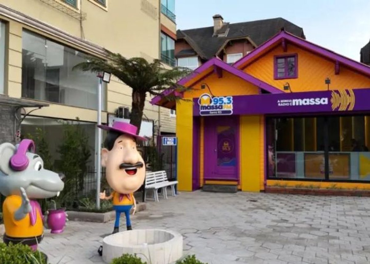 Massa FM é reinaugurada na Serra Gaúcha com nova sede em Gramado