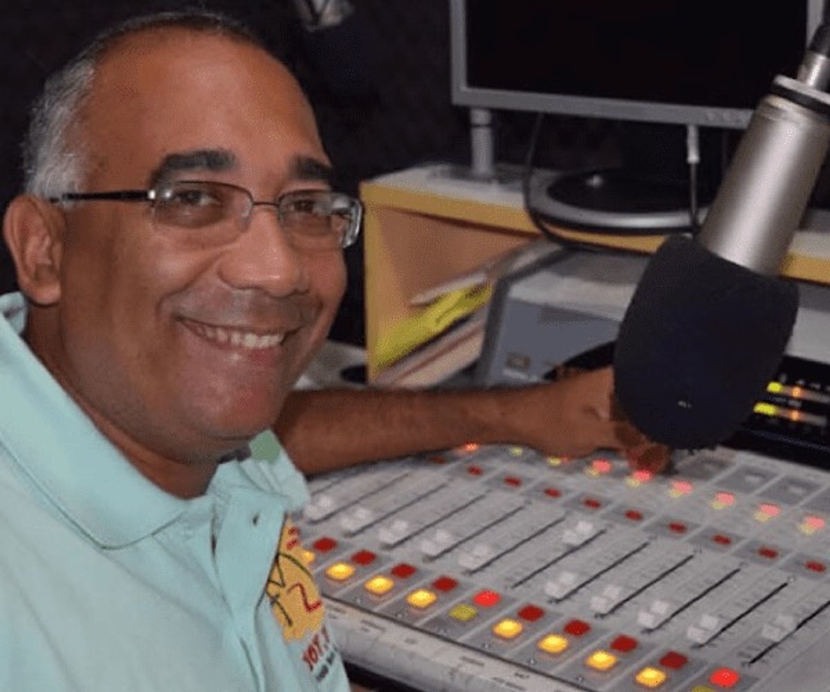 Morre o radialista Rivelino Guimarães
