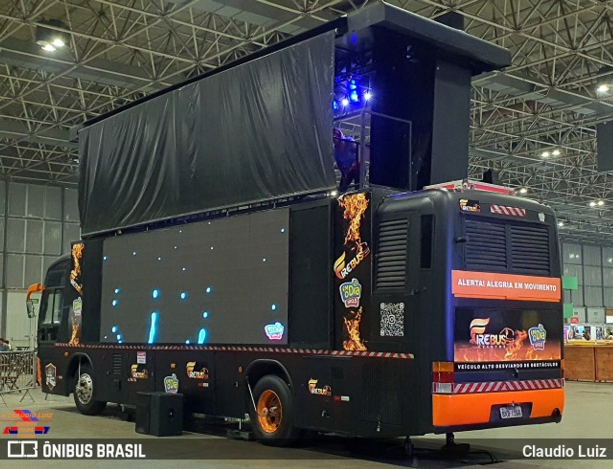 FM O Dia é a rádio oficial da Feira Nacional do Podrão, em Duque de Caxias (RJ)