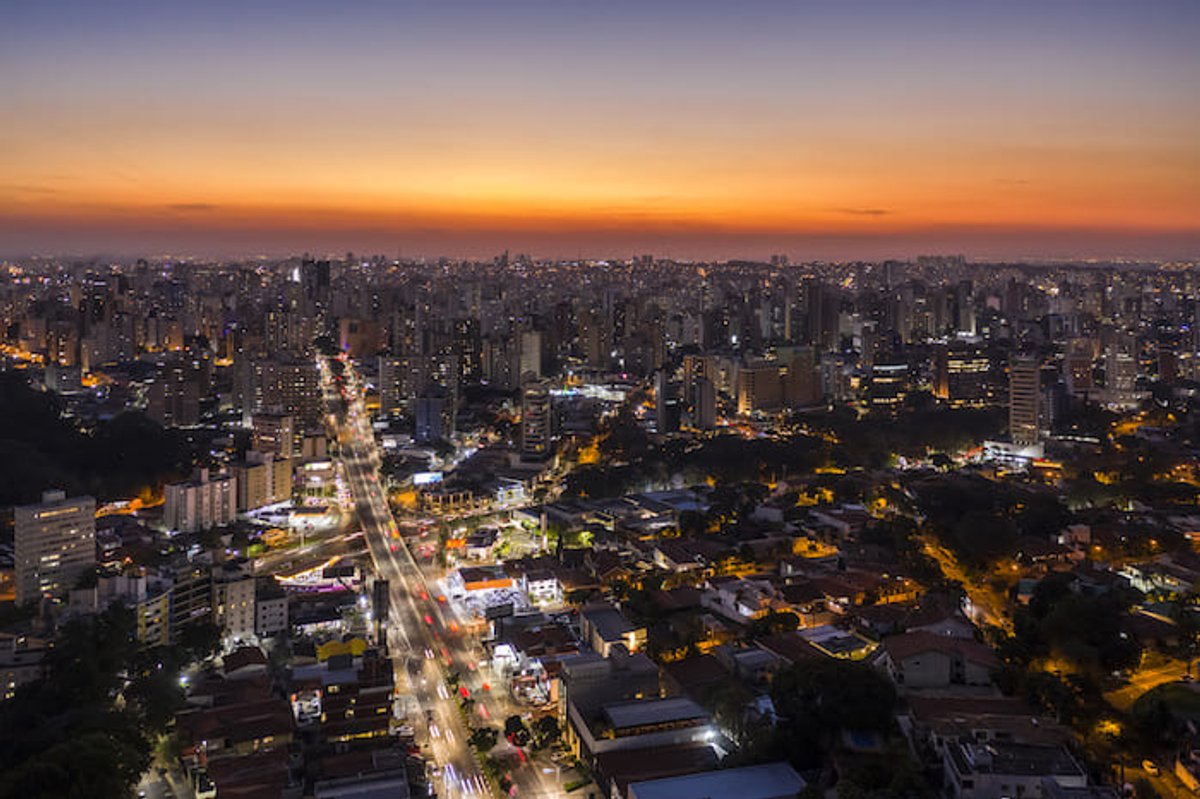 Panorama: Educadora FM dispara na liderança em Campinas. Antena 1 reassume segundo lugar geral