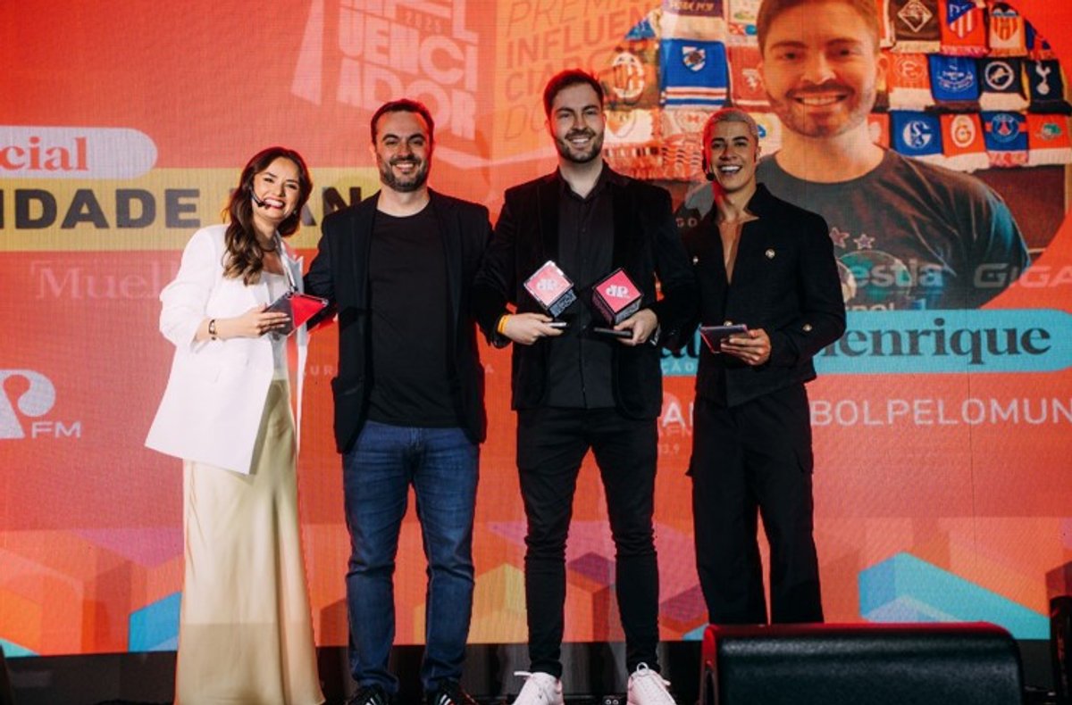 Jovem Pan FM divulga vencedores do Prêmio Influenciador do Ano em Curitiba