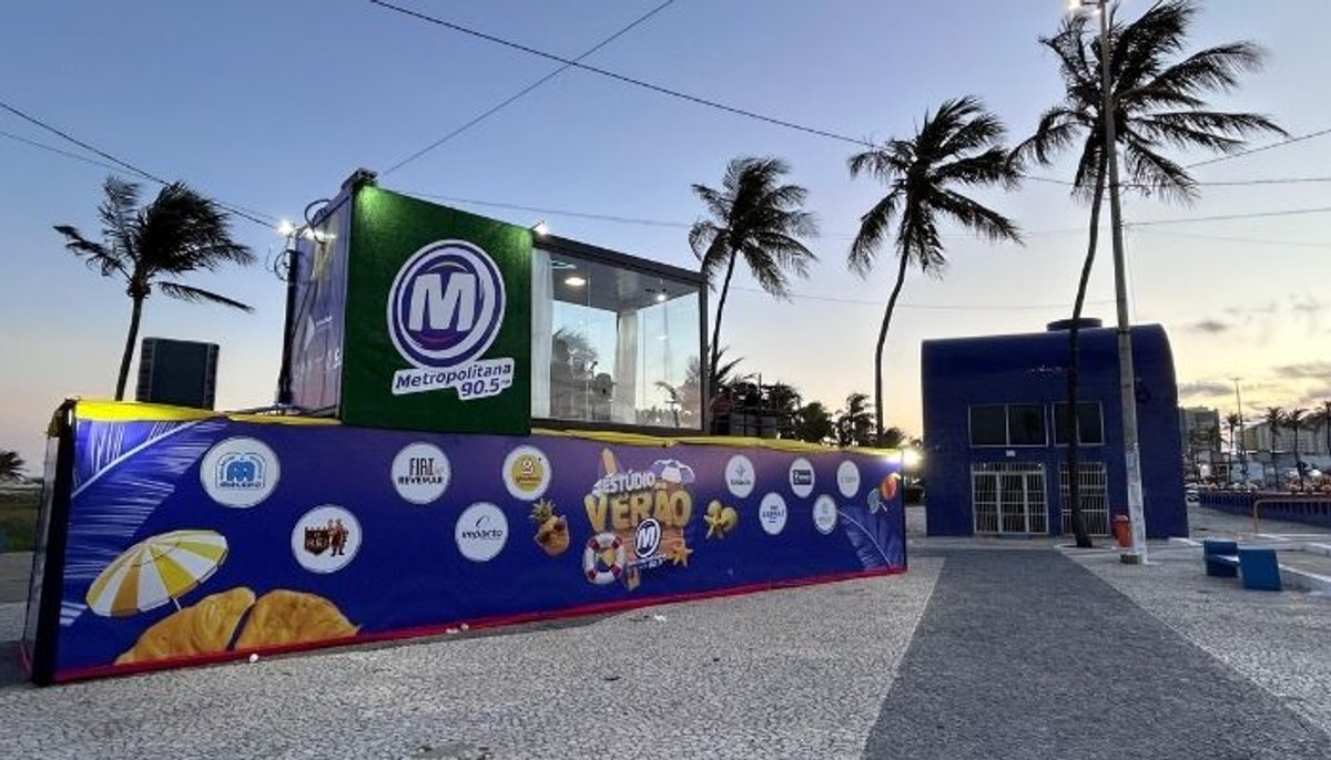 Metropolitana FM realiza edição especial de verão na Orla de Atalaia em Aracaju (SE)