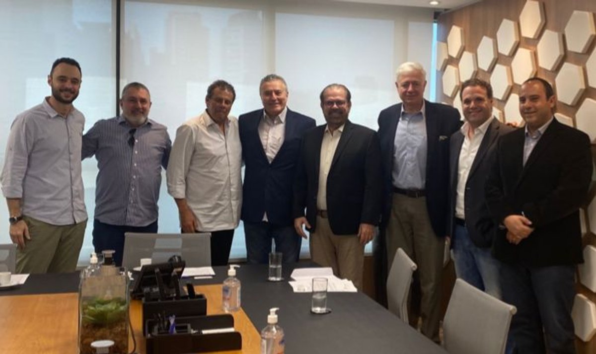 AESP e emissoras de rádio de São Paulo se reúnem com a Federação Paulista de Futebol