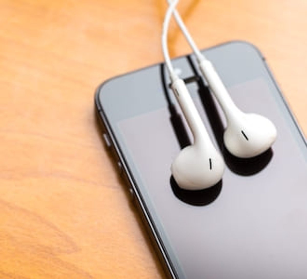 Anatel adota medidas contra venda de celulares não homologados em plataformas de comércio eletrônico