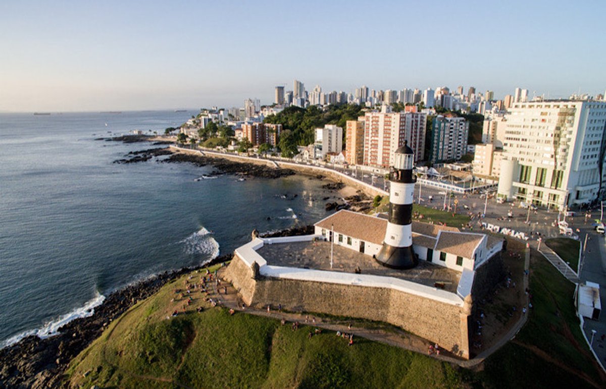 Panorama: Piatã FM e GFM continuam isoladas como maiores volumes de audiência de Salvador