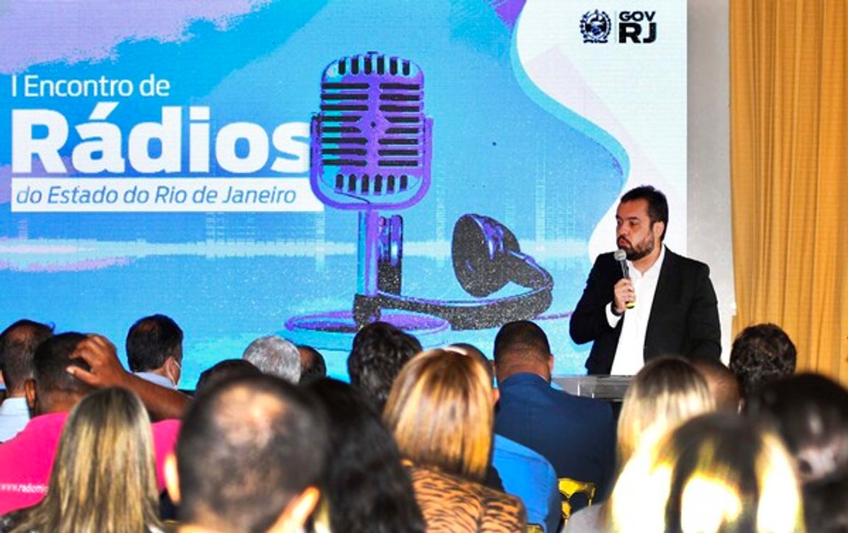 Governo do Rio de Janeiro promove evento com mais de 100 radialistas no 1º Encontro de Rádios do Estado